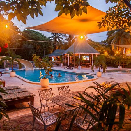 Hostal Secreto Isla Grande  Exterior foto